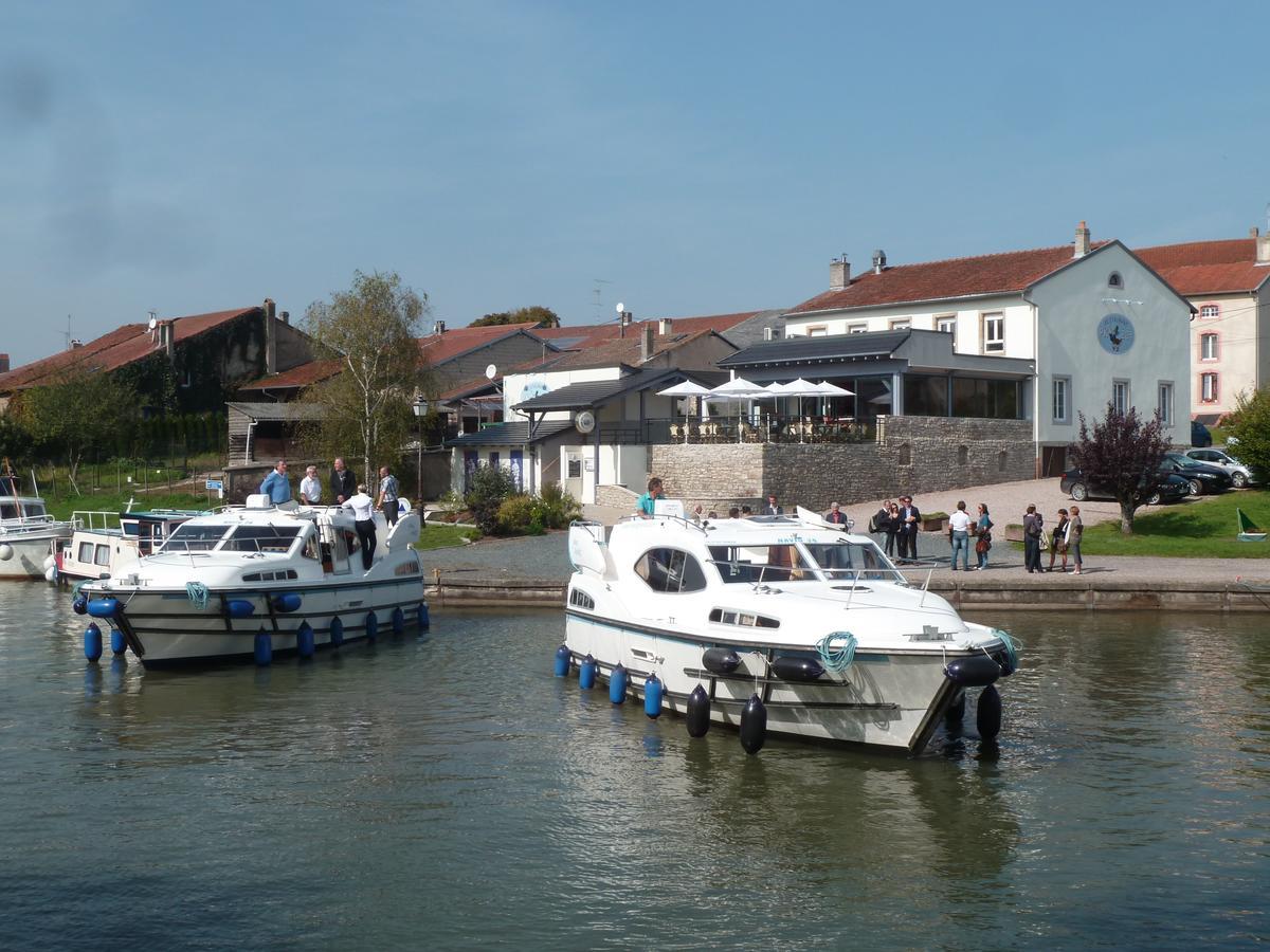 Domaine Du Port Sainte Marie Villa Maizieres-les-Vic Екстериор снимка